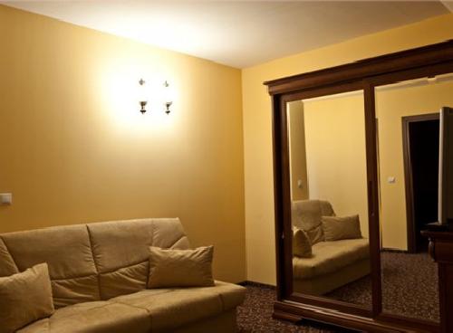 upload/176_TRATAMENT-SI-RECUPERARE-Hotel-Dorna-4-Vatra-Dornei-3.jpg
