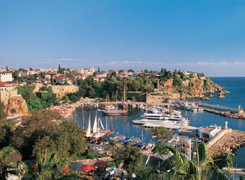 upload/186_Croaziera--MSC-Lirica5.jpg
