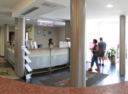 upload/195_SANATATE-SI-VITALITATE---Complex-Hotelier-Perla-3---Baile-1-Mai_2.jpg