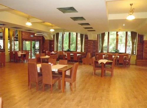 upload/230_TRATAMENT-LA-BAILE-OLANESTI-Hotel-Stogu-3_5-.jpg