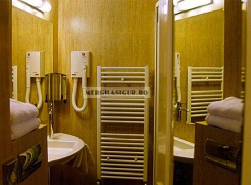 upload/233_OFERTA--MUNTE-Hotel-Eden-3--Brasov,-Predeal-_8.jpg
