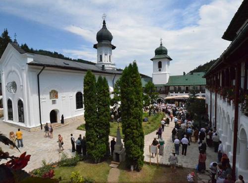 upload/317_Piatra-Neamt-Grand-Hotel-Ceahlau-Revelion-2014-5.jpg