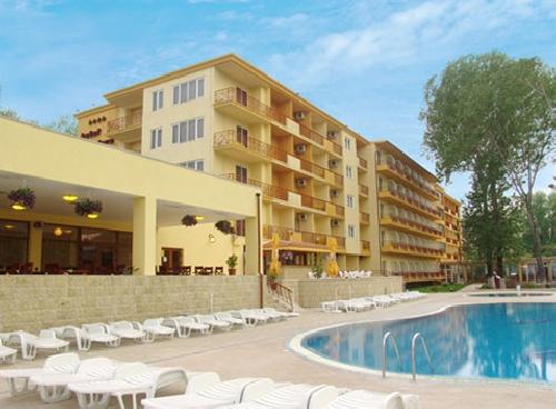 upload/328_Litoral-–Vara-2012--Mamaia--Hotel-Modern-4-stele1.jpg