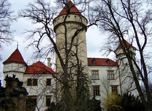 upload/329_Circuit_Praga_la-preturi-de-criza3.jpg