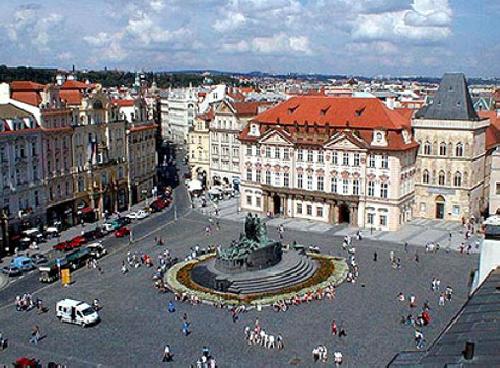 upload/329_Praga-2012---Orasul-de-Aur---BONUS--EXCURSIE-LA--KARLOVY--VARY-si--DRESDA4.jpg