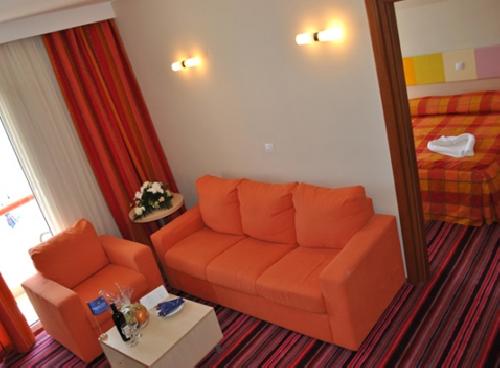 upload/344_Golden-Tulip-Mamaia-4.jpg