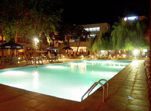 upload/351_ZILE-GRATUITE-DE-VACANTA-Hotel-Cocor-4_2.jpg