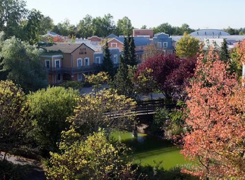 upload/362_Disneyland-Santa_Fe10.jpg